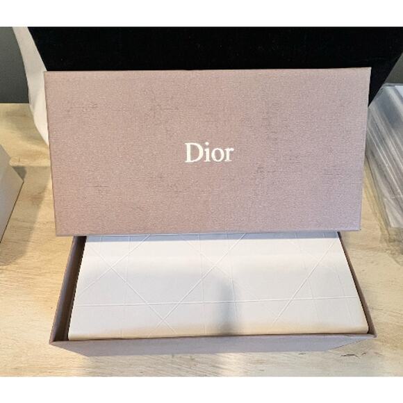 DIOR Oversized Square Gold Frameless Gradient Gray Lens Sunglasses (CDXX050) - Picture 8 of 9